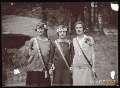 Portrait de trois femmes (Le Val-d'Ajol)